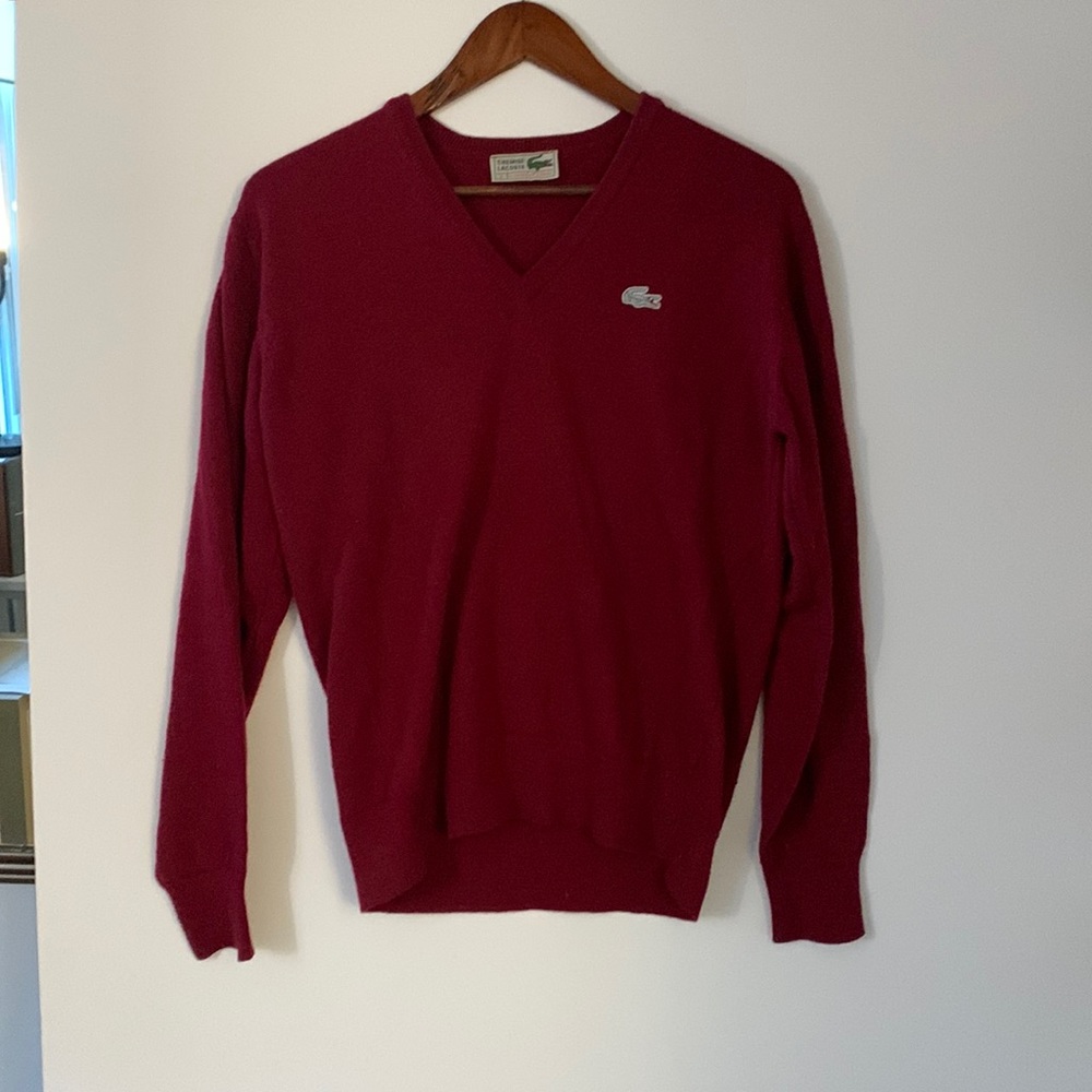 Lacoste v neck